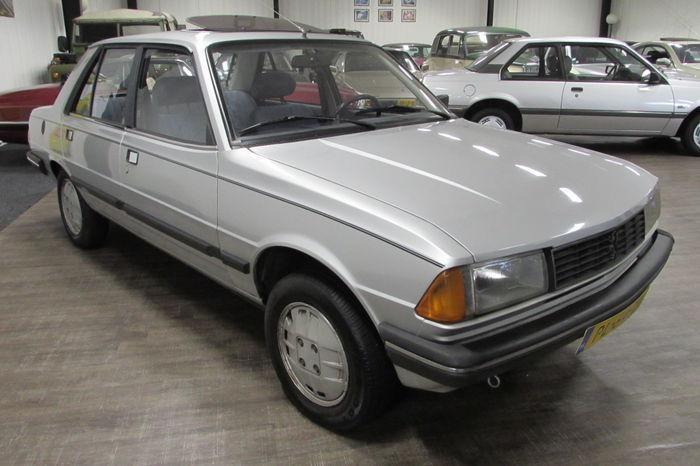 Peugeot 305 GL 1.3 - 1986