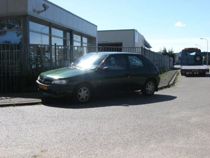 Peugeot 306 1.4 xn (bj 1998)