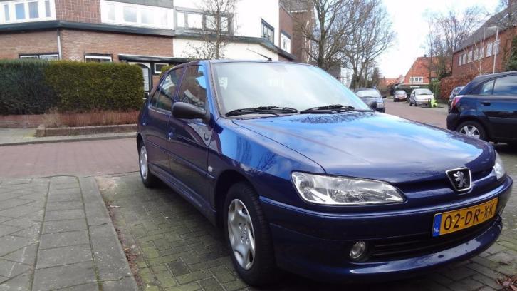 Peugeot 306 1.4 XR 1999 Blauw