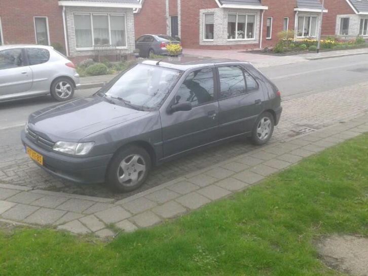 Peugeot 306 1.4 XR Etoile E2 1994 Grijs