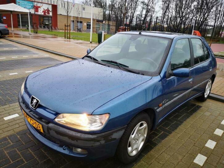 Peugeot 306 1.6 XR 1999 Blauw
