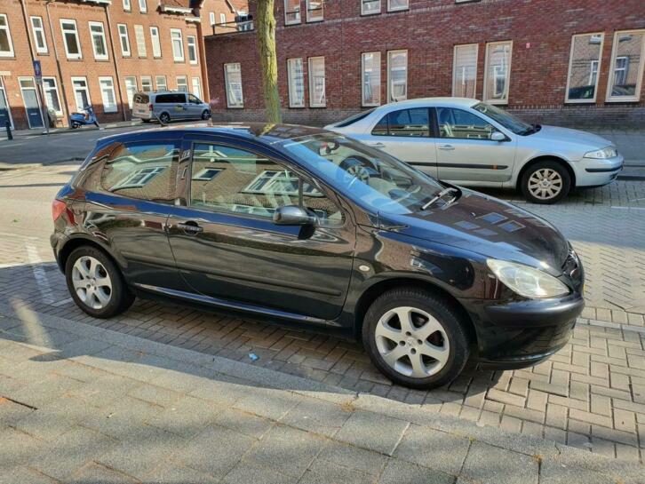 Peugeot 307 1.6 16V Griffe 3DR 2005 Zwart