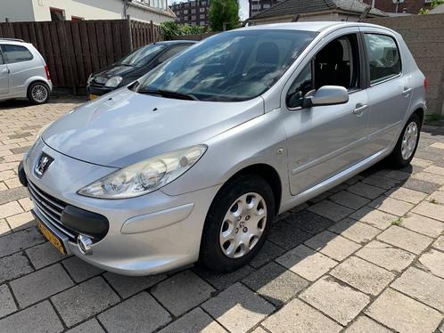 Peugeot 307 1.6 16V XR 5DR AUTOMAAT Airco