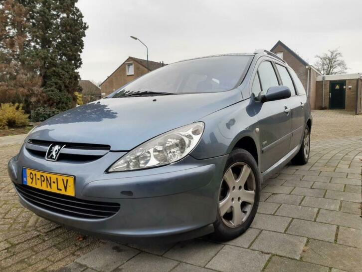 Peugeot 307 2.0 16V SW 2004 Grijs - 6-7 persoons