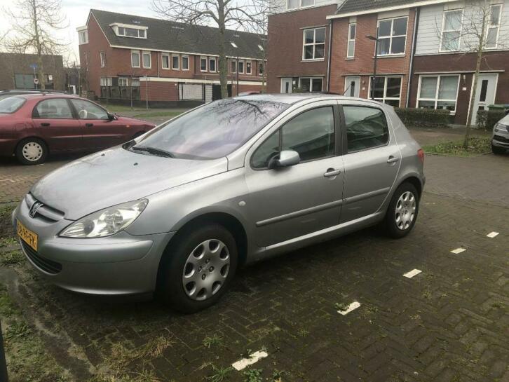 Peugeot 307 XS 1.6-16V incl. climate control, cruise control