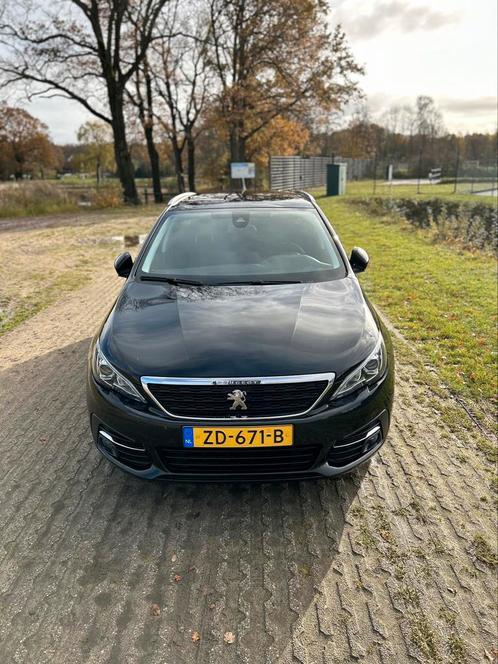 Peugeot 308 1.2 110pk SampS 2019 Zwart
