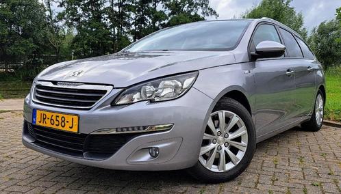 Peugeot 308 1.2 E-thp 130pk 2016 Grijs panoramadak