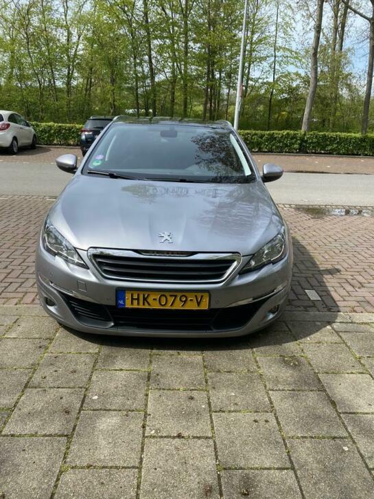 Peugeot 308 1.2 E-thp 81KW110PK SW 2015 Grijs