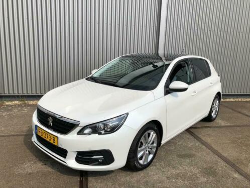 Peugeot 308 1.6 BlueHDi Blue Lease Executive PANORAMA-DAK