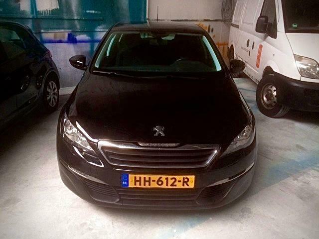 Peugeot 308 1.6E-HDI 88120 5-D 2015 Zwart