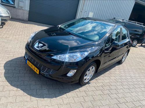 Peugeot 308 , Automaat, zwarte kleur 140325 km