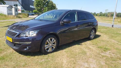 Peugeot 308 SW EXECUTIVE  PANO, Trkhk, NAV, PDC, CAM