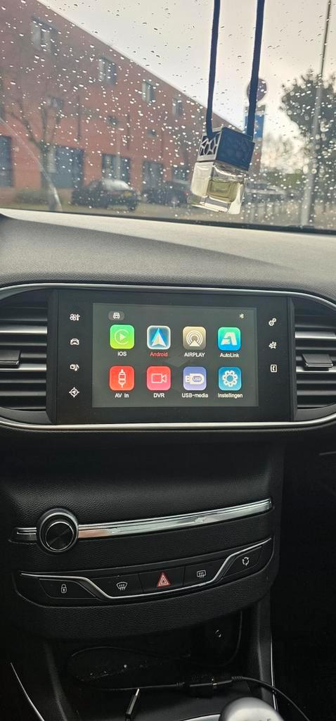 Peugeot 308 Wireless Carplay en Android auto