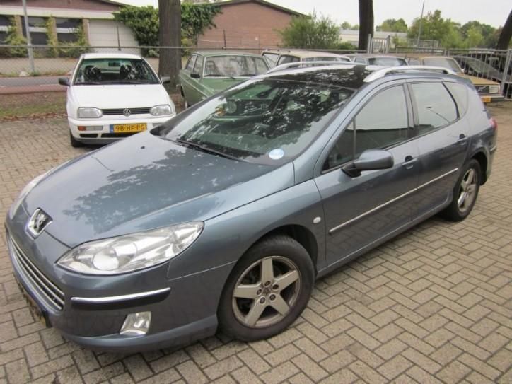 Peugeot 407 SW 1.6hdi xr LET OP MOTOR DEFECT (bj 2004)