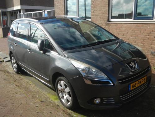 Peugeot 5008 1.6 THP 7PL 2011 met prima motor maar wat werk