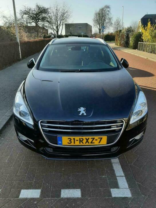 Peugeot 508 SW 1.6 e-HDi Executive,Navi,Cruise,leder,Pano,