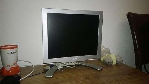Philips 170C LCD Monitor  17 inch 