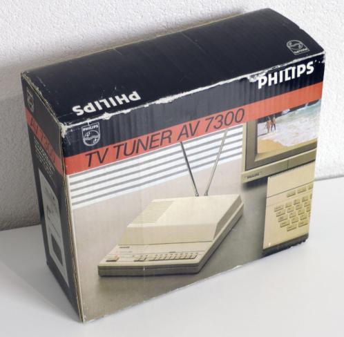 Philips AV 7300 analoge tv tuner voor monitor CM 8833  8533