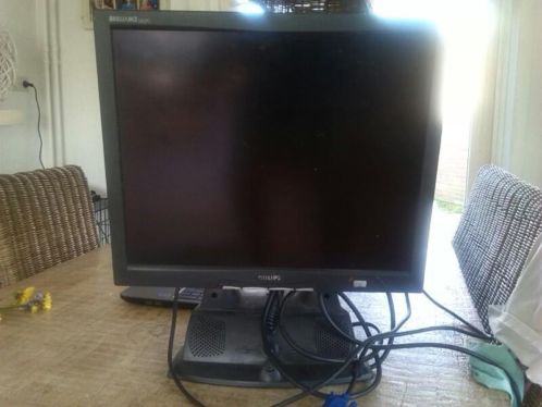 Philips monitor 17 inch werkt perfect 