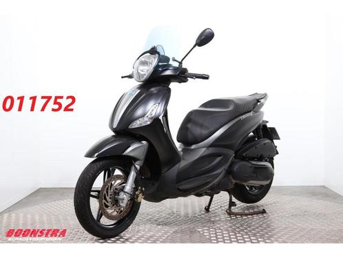 Piaggio 350 Beverly Sport ABS (bj 2018)