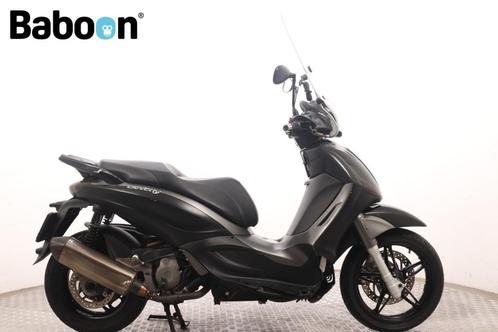 Piaggio 350 Beverly Sport (bj 2013)