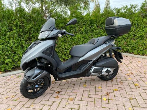 Piaggio MP3 300cc sportMotorscooter