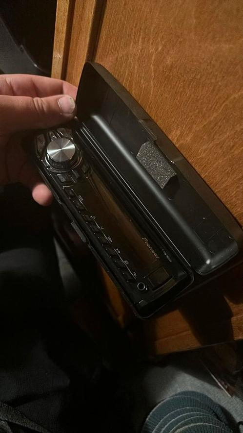 Pioneer auto radio