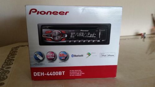 Pioneer Autoradio. 