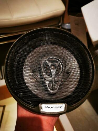 Pioneer autospeakers