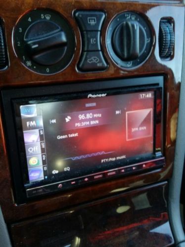 Pioneer avic-f30bt 