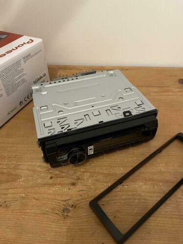 Pioneer DEH-S310BT autoradio