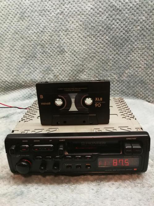 Pioneer KE-2730B autorverse radio cassette i.z.g.s.