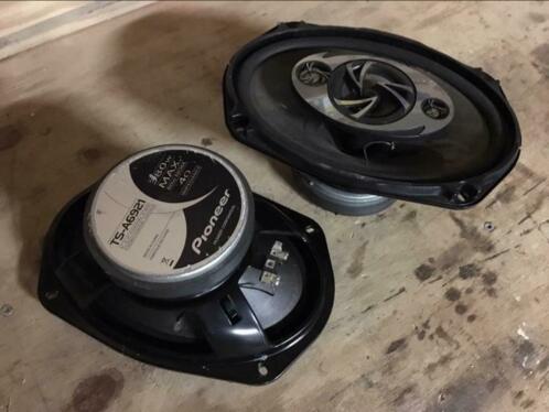 Pioneer speakers 6x9