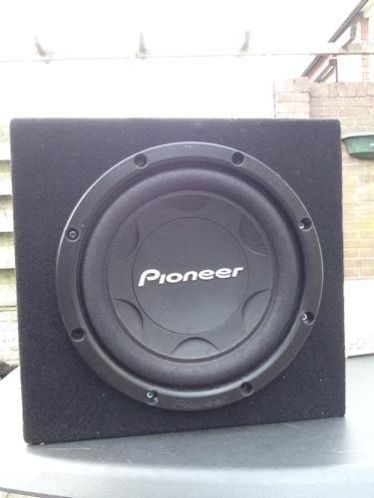 Pioneer subwoofer