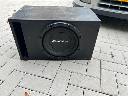 Pioneer subwoofer