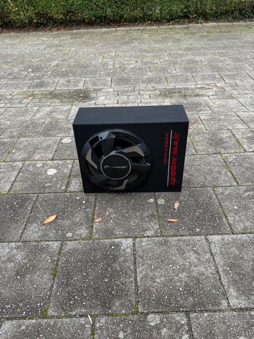 Pioneer Subwoofer