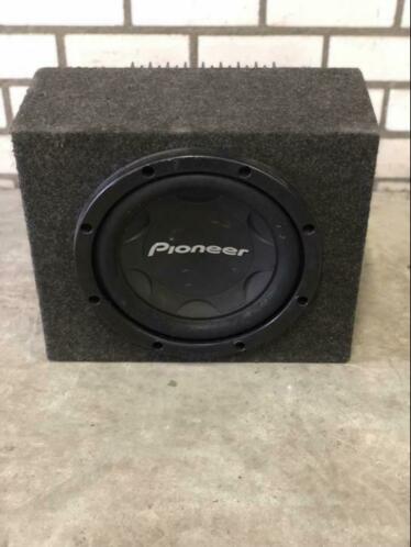 Pioneer subwoofer  versterker 