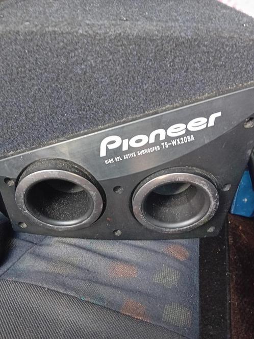 Pioneer70watt subwoofer met in douw versterk