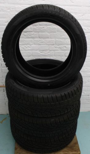 pirelli sottozero 21555 R17 98H Nieuw insignia 407 508 A6