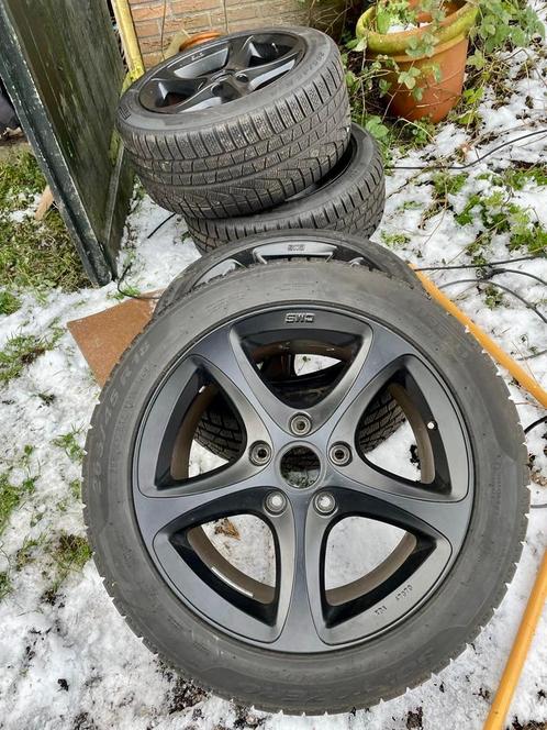 Pirelli Sottozero Winter 240 winterbanden op CMS lichtmetale