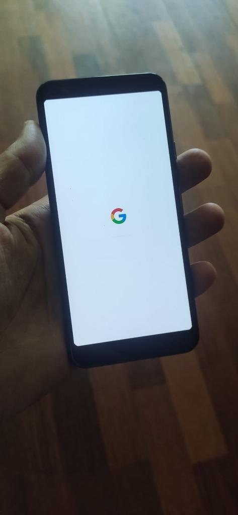 Pixel 3a Google smart phone - like new