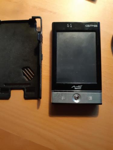 Pocket PC MIO P560 met houder voor autoruit