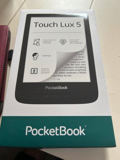 Pocketboek Touch Lux 5 met hoesje, kabel en garantie