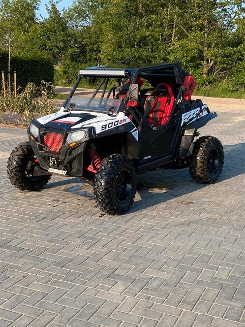 Polaris rzr  Ssv side by side