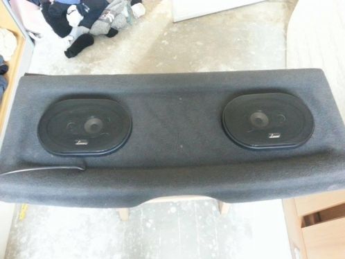 Polo hoedenplank incl. 2x Lanzar speakers 300 Watt