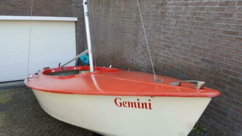 Polyester Flying Arrow II (Spanker) - open zeilboot