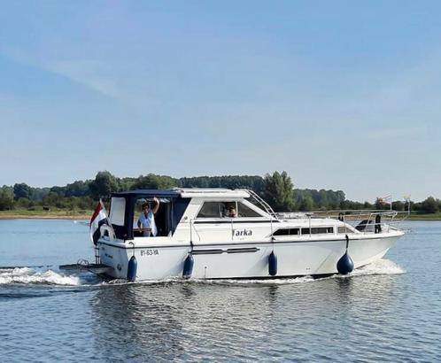 Polyester Motorjacht Princess 33 OK