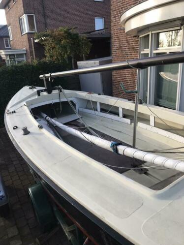 Polyvalk met aluminiummast en rolfok