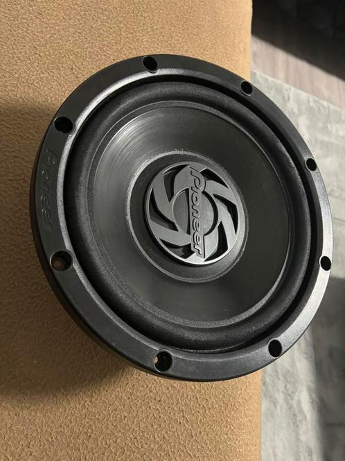 Poneer TSW305F Subwoofer