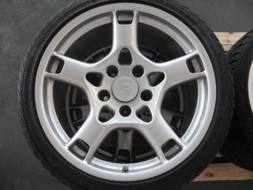 Porsche 911 (997) winterbanden en velgen 19 inch